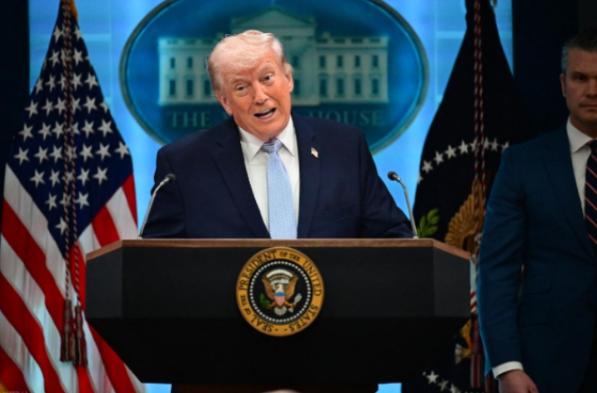 放心了？伊朗打了这么久的仗，损失的钱终于有下落了！之前大家还在猜，这么大的损失，