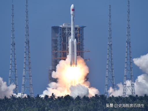 [兔子]爽，又来一颗大的，刚刚，长七在文昌将通信技术试验卫星二十六号 A 星发射