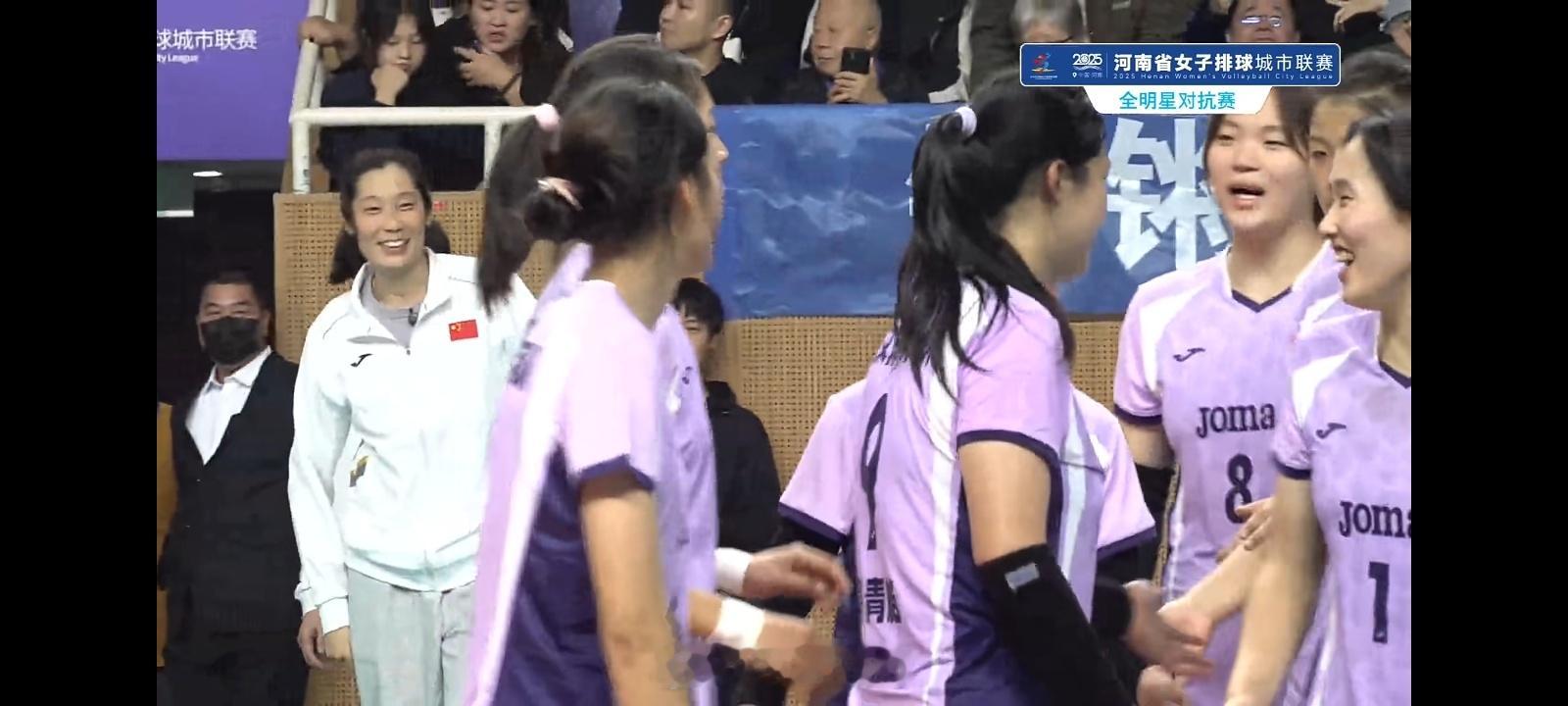 朱导再次上线，郎导深感欣慰，我可以真正退休了[耶][耶]  朱婷郎平河南省女子排