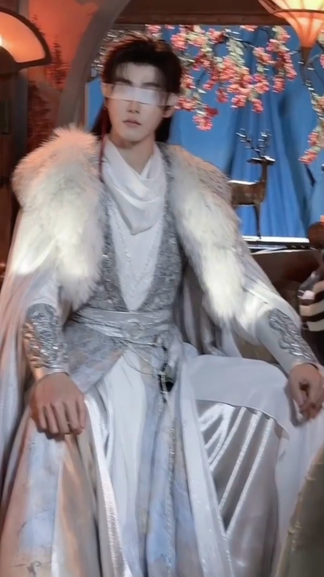 田嘉瑞魂判九川蒙眼造型.田嘉瑞云九川蒙眼造型 导演发田嘉瑞魂判九川蒙眼造型视频 