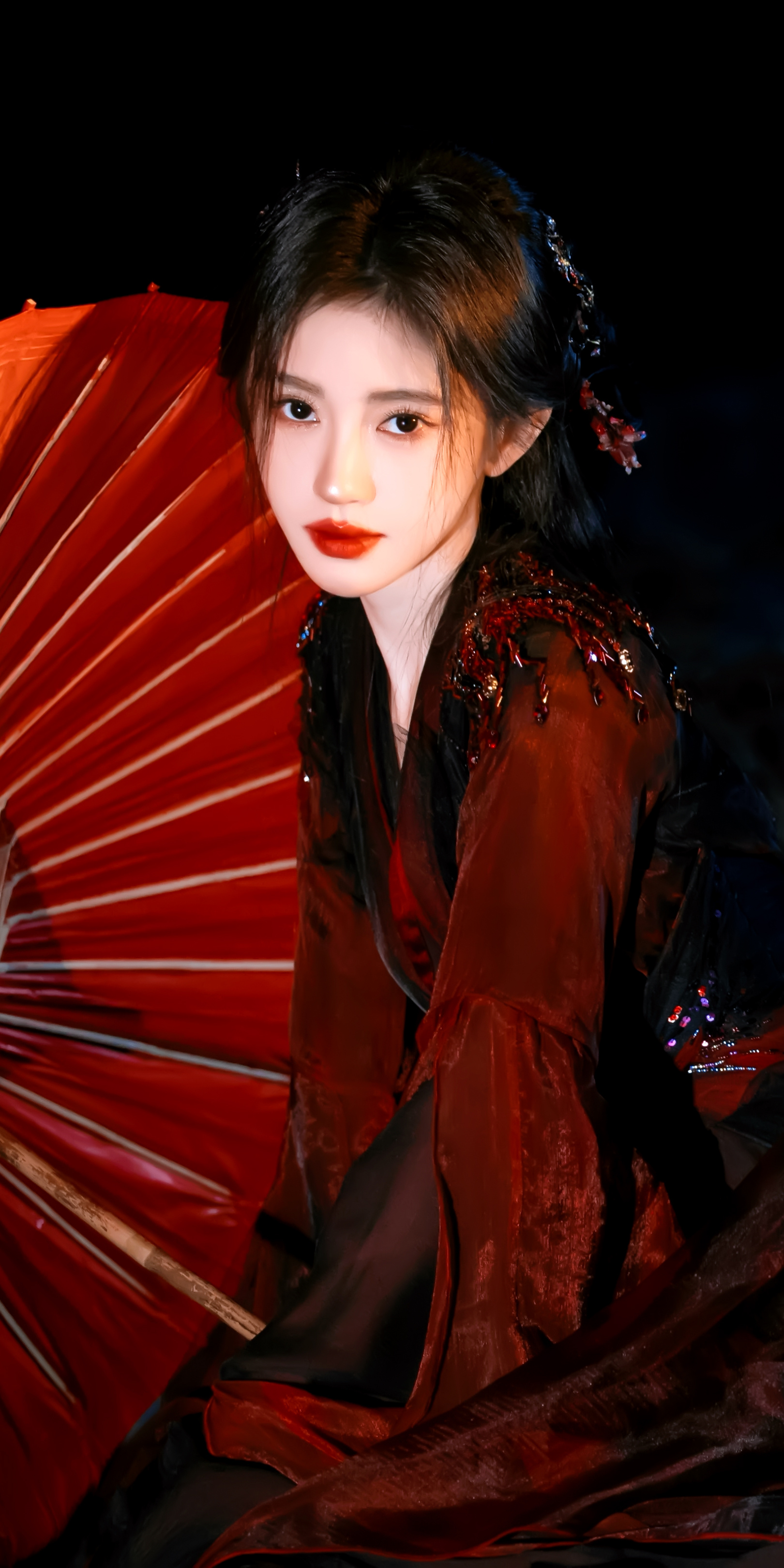 婆娑🔴 ​​​