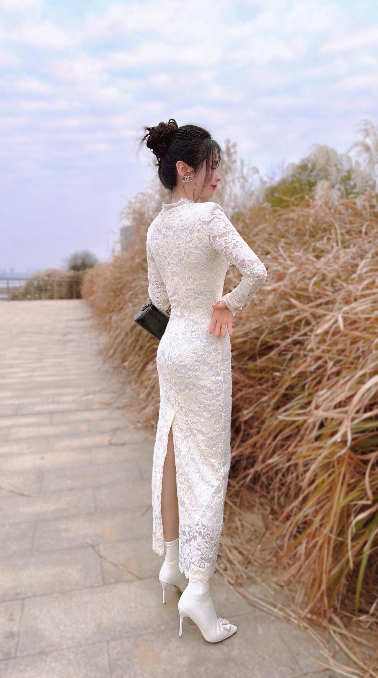 “人这辈子遇见谁，其实早已命中注定。每一段相遇，无论好坏，都是生命长河中精心编织