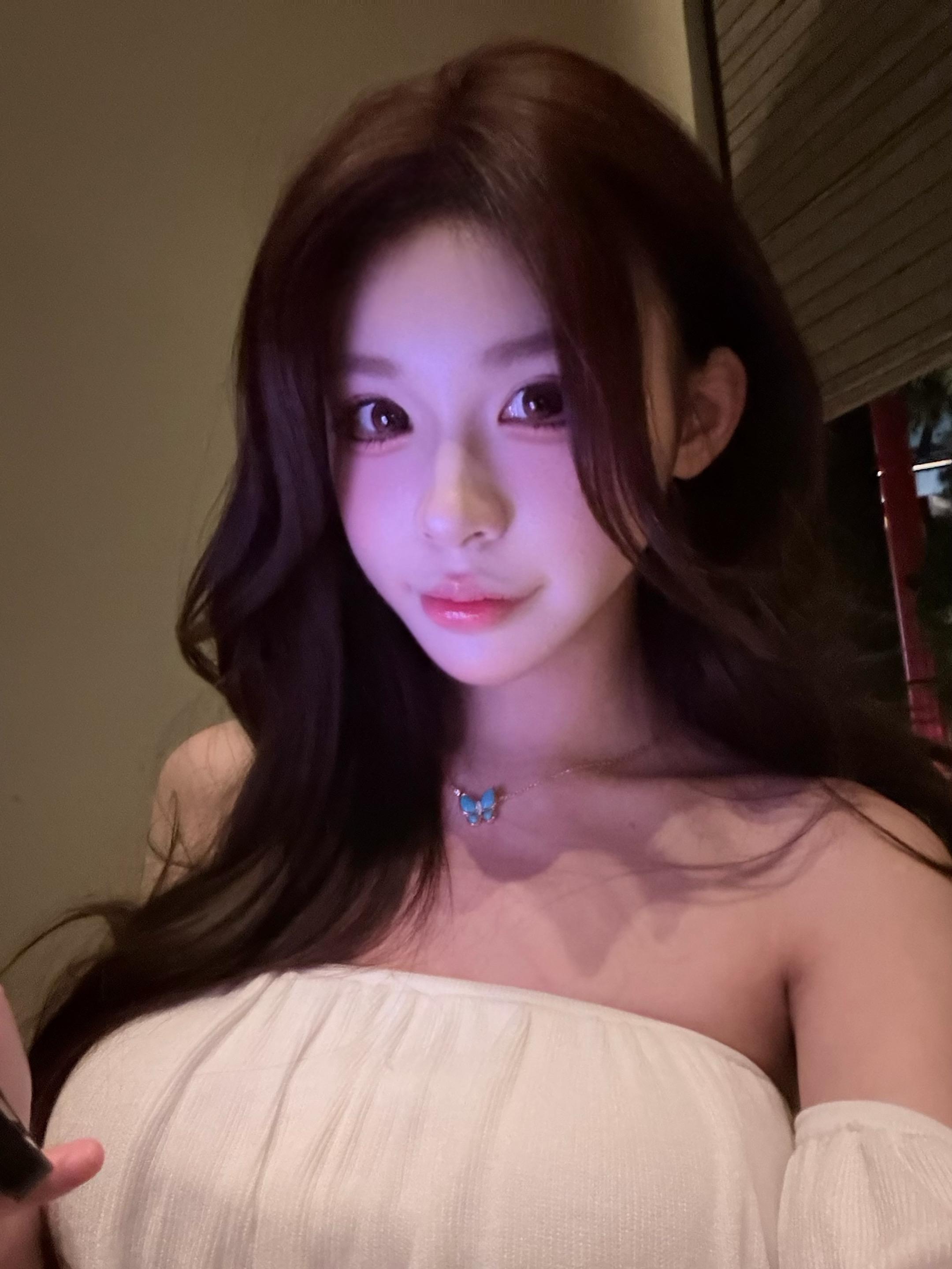 什么叫谁陪着我我就喜欢谁是我喜欢谁谁才 有资格陪着我