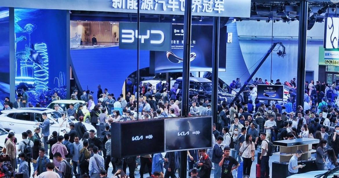 北京车展刷新纪录：128万观众、1451台新车、38万平米展区。
电车出海 大v