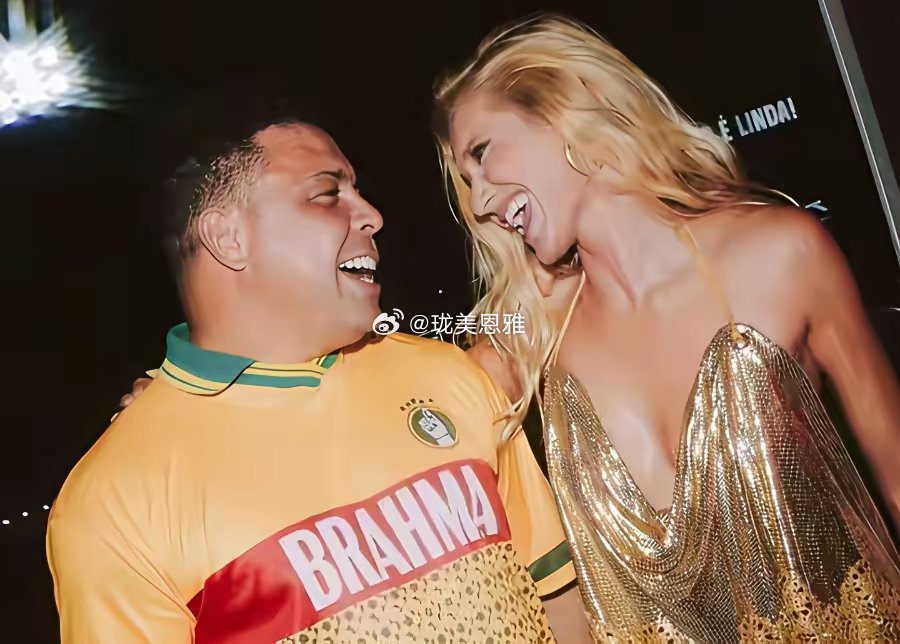 在世界足球明星当中，内马尔的爱妻无论是颜值和气质，无疑是首屈一指了 