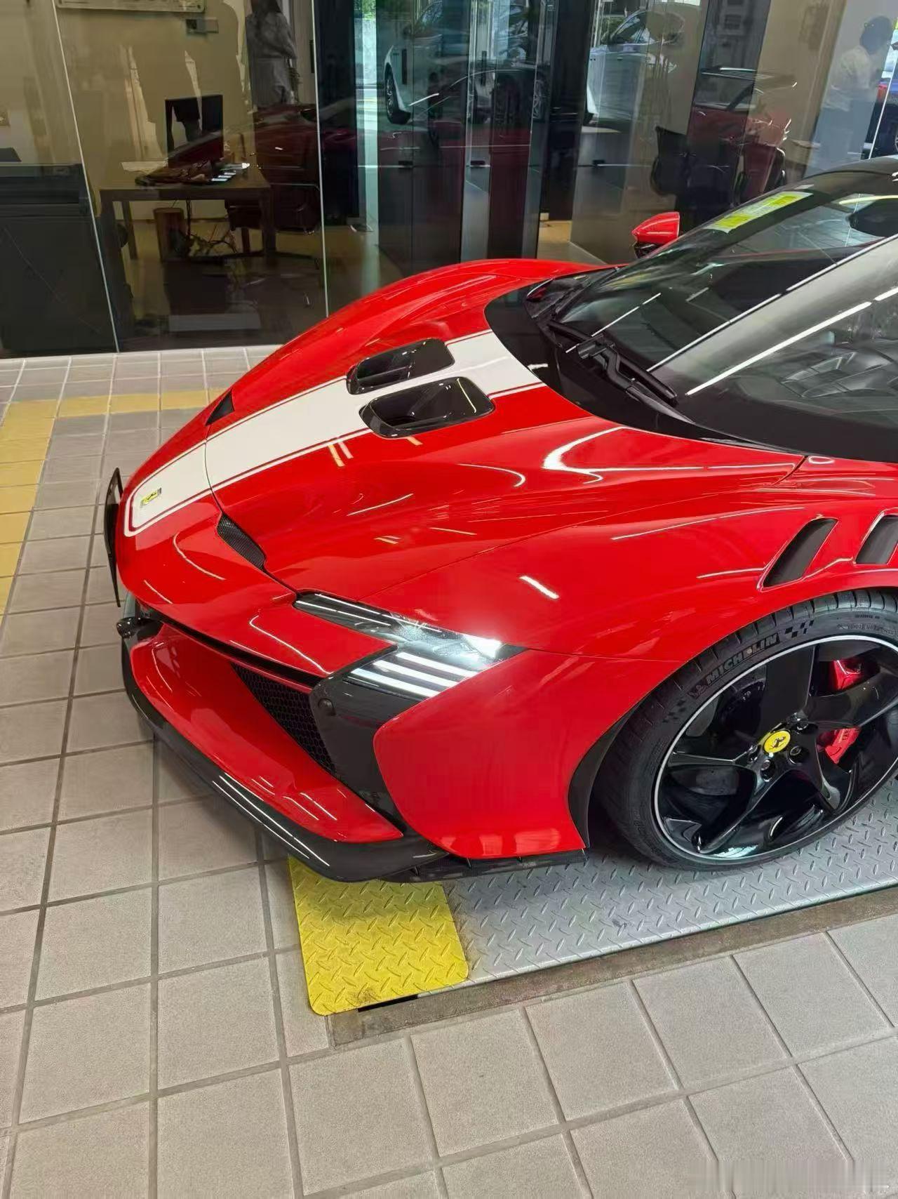 法拉利Sf90xx TM版，法拉利小马王，除了f40，f50之后近三十多年首款采