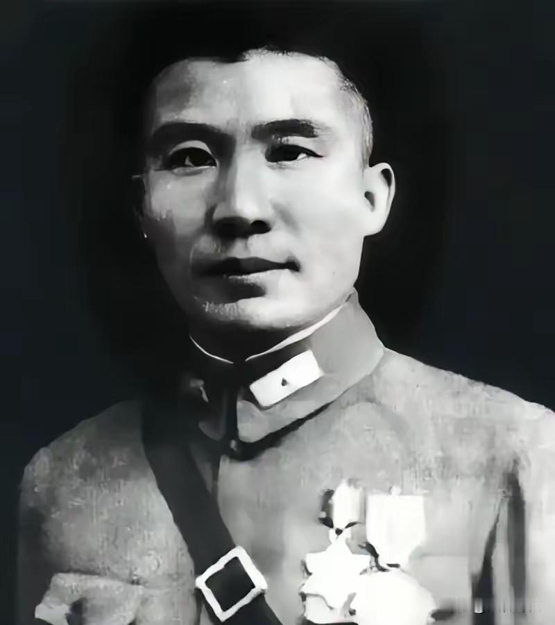 1941年日军毒战攻陷高安，王耀武强忍悲痛，誓要为牺牲弟兄报仇

1941年，日