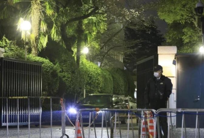 果不其然，日本审完，村田的口供改了，不是刺杀是自杀。

3 月 24 日深夜，日