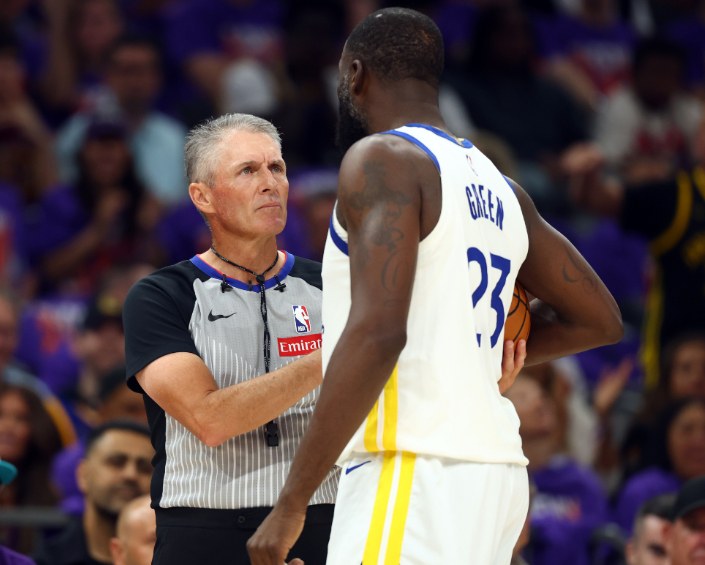 近日，勇士球员德雷蒙德·格林在《The Draymond Green Show》