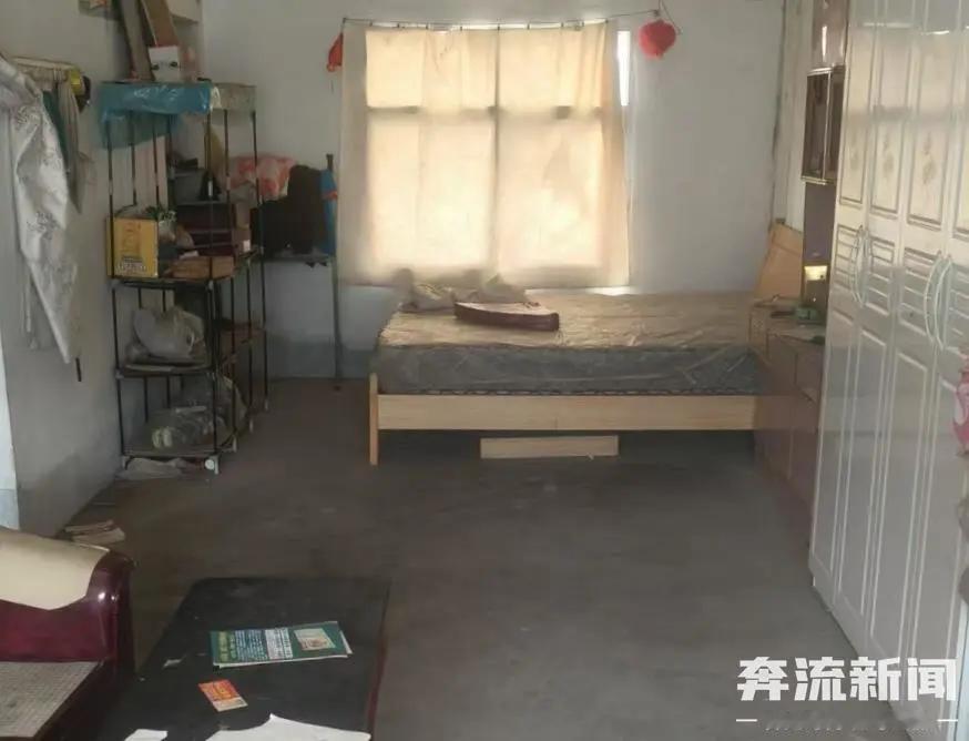 “丧心病狂！”7月30日报道，陕西，一女子有智力障碍，她的公公将她叫到卧室强行发