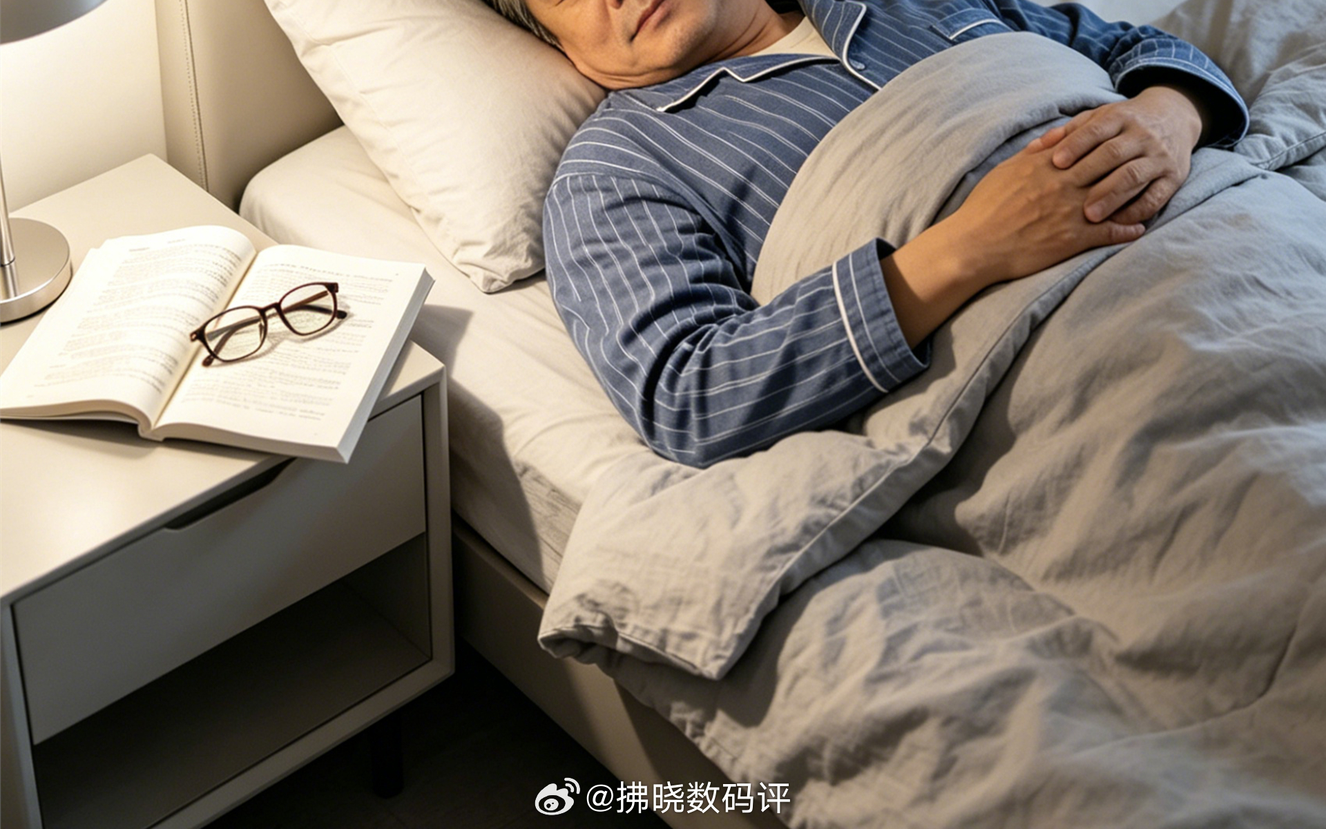 当专家说只睡四个小时没影响 还别说！这样的人确实有~记得当年我上学的时候，我们班