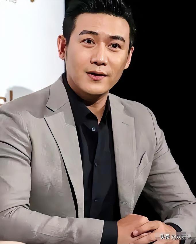 陆毅已经很难再拼事业了！
原因太简单，不是因为他没演技，
也不是没资源，而是他的