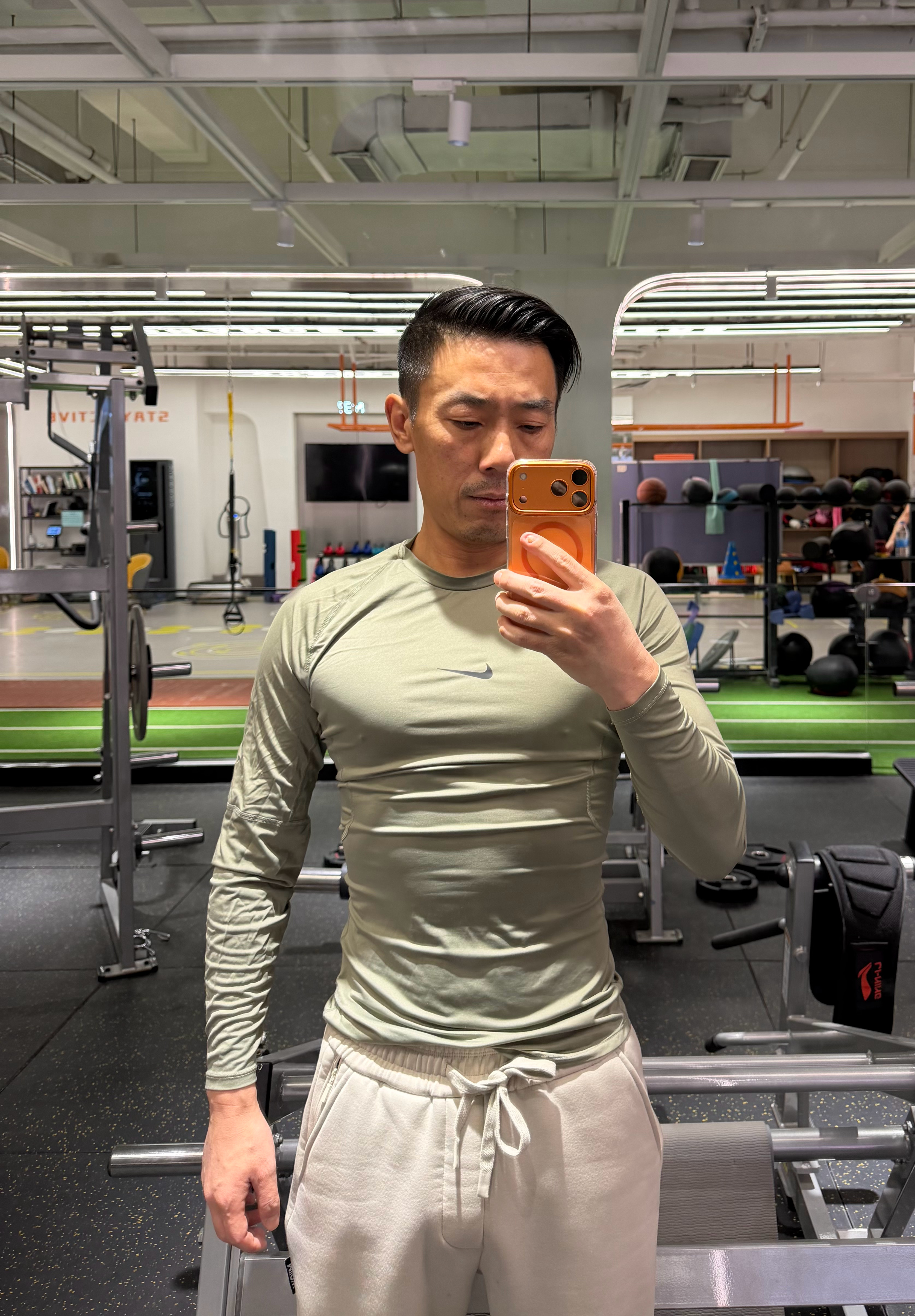 1月23日周五，健身房打卡2026年第四次，还是懒，赶不上雷总呢人家九次了，咱也