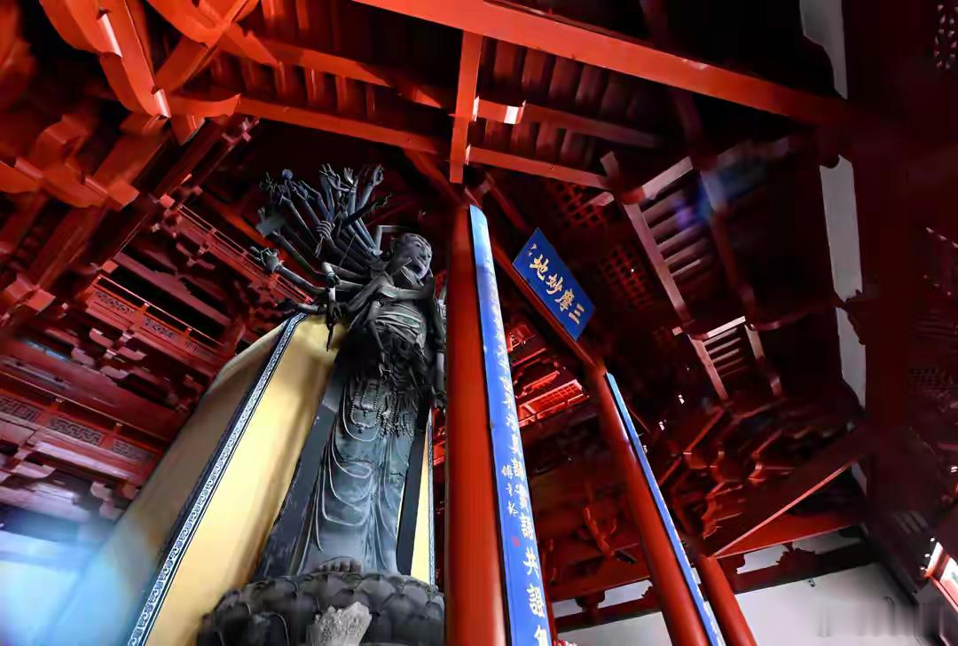 正定隆兴寺大悲阁经过两年修缮终于开放了，来石家庄一定要来正定，来正定，这是最值得