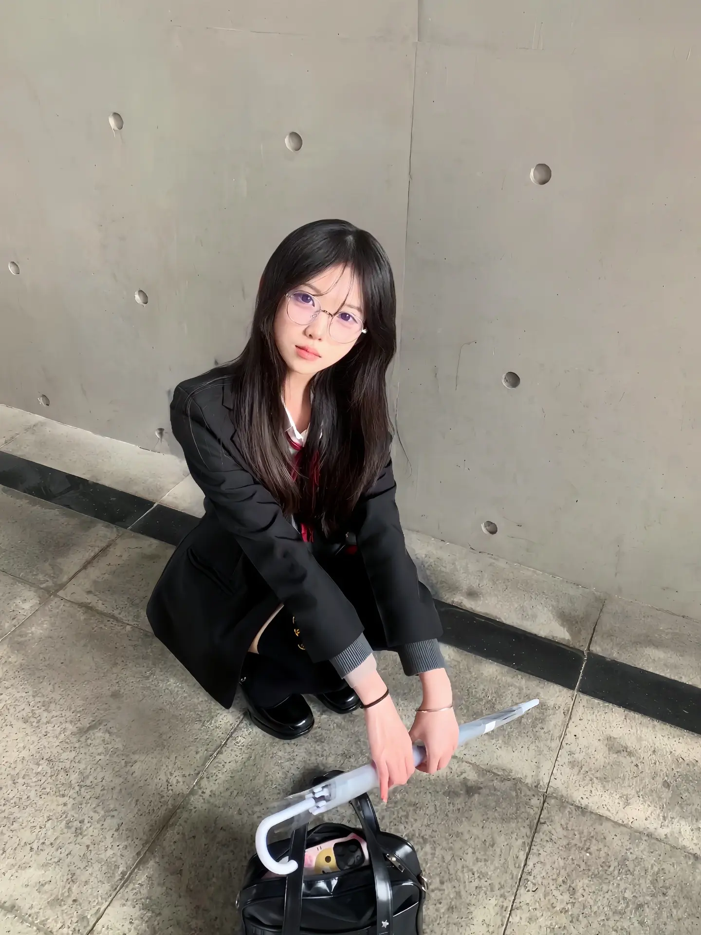 你总是灰蒙蒙的 说自己没那么好 可是你存在的每一秒我都视若珍宝