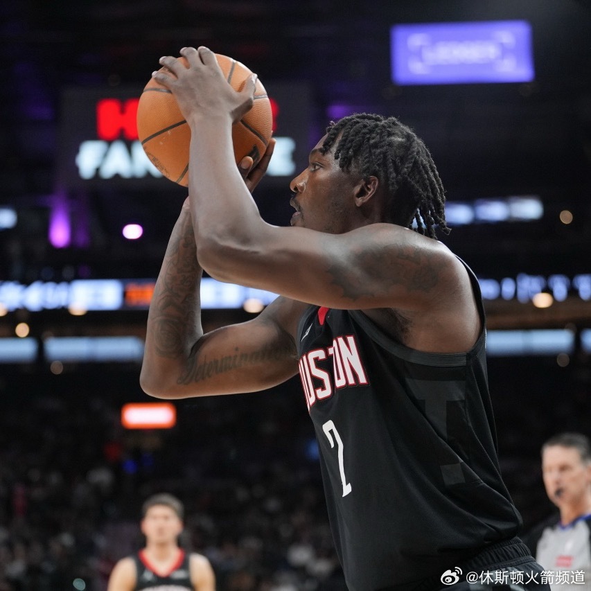 战掘金，据官方伤病报告显示，芬尼-史密斯￼本场比赛因伤病管理不会出战。休斯顿火箭