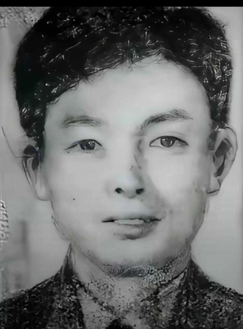 震惊傅有智中5枪未，
雨水浇，
信念支撑继续革命
真是难以置信！身中五弹居然还能