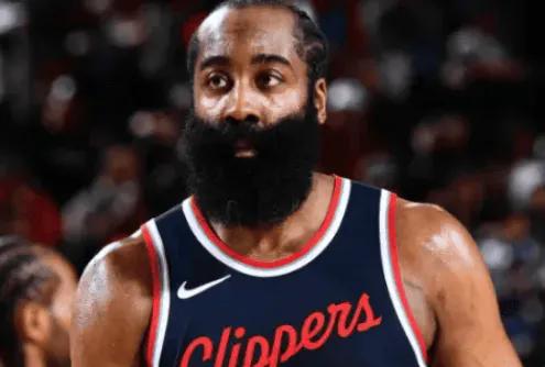 泰伦卢太不是人了。
这不是变相给哈登压力吗？
泰伦卢：哈登左小腿挫伤缺席训练，但