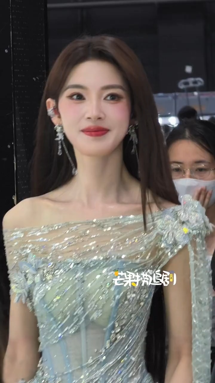 陈瑶是神女来的 