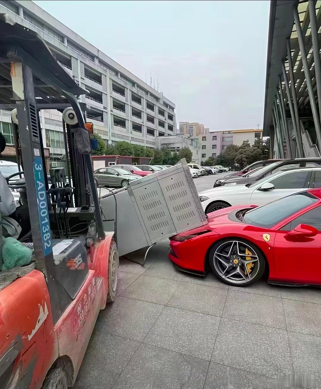 这…… ​​​