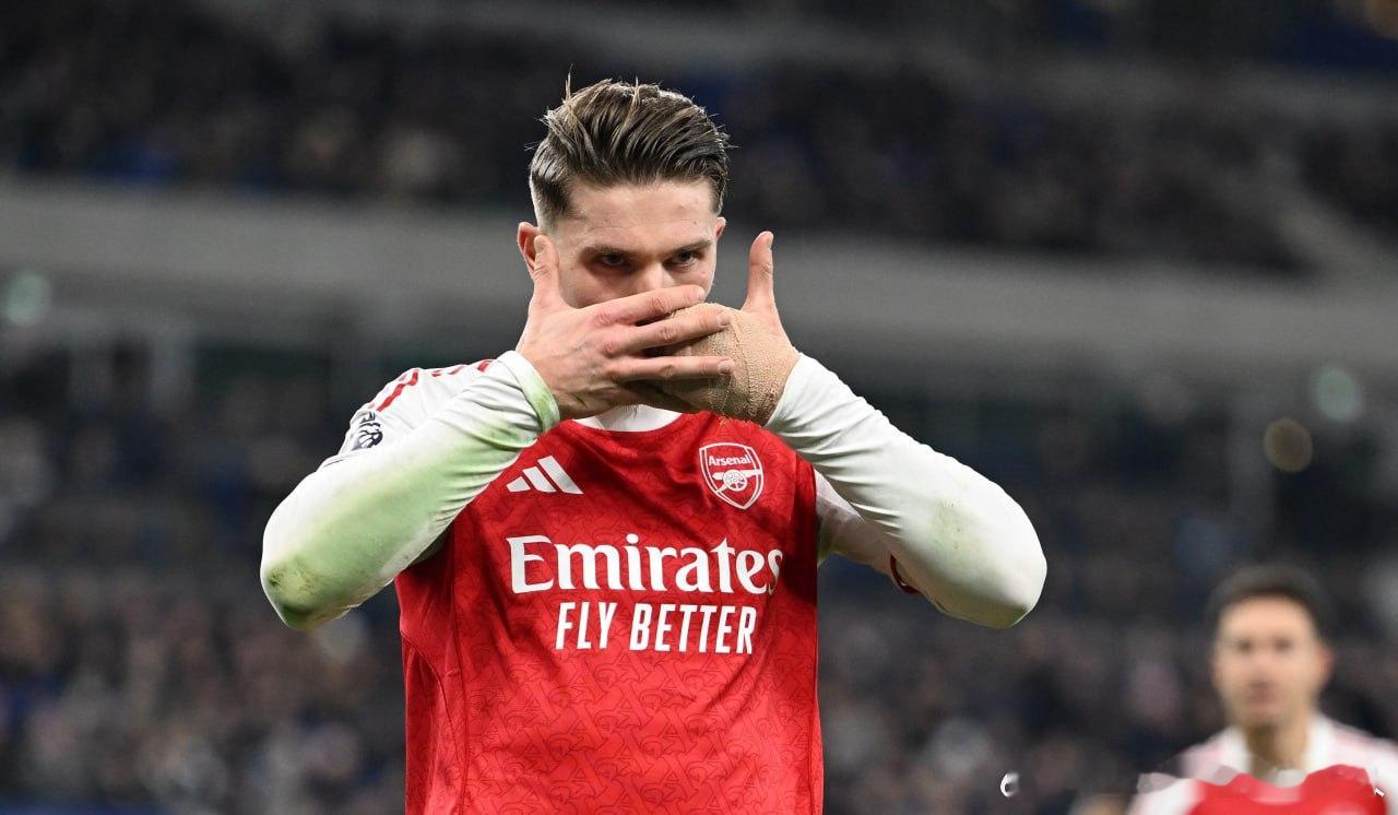 【本赛季英超替补出场双响球员：约克雷斯、沃特金斯、维尔贝克在列】        