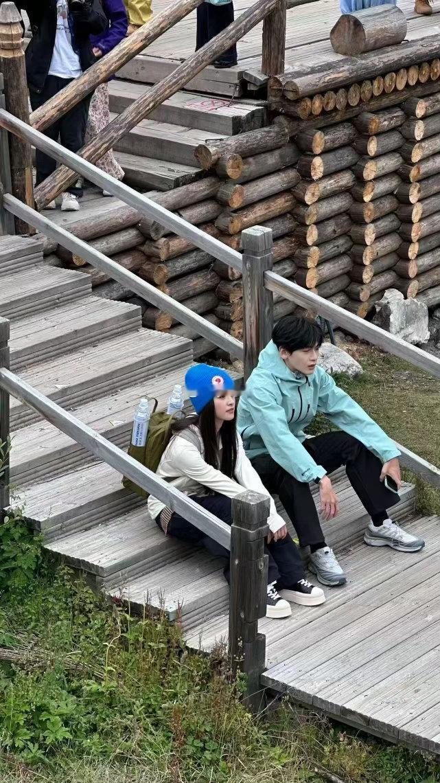 我的眼力见bylike翟潇闻这样翟潇闻[超话]别人的眼力见是懂得回避，翟潇闻的眼