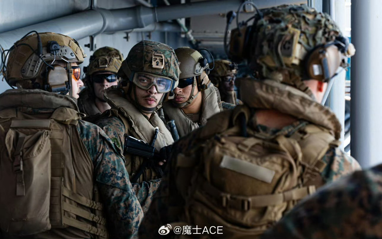 美特种部队数百人抵达中东特朗普赶紧派地面部队吧，如果打得快一点，正好可以赶上过清