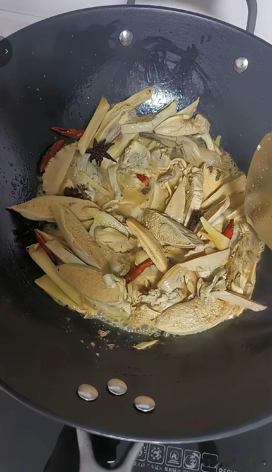 这颜值长这么大，估计炒不熟，咬不动。