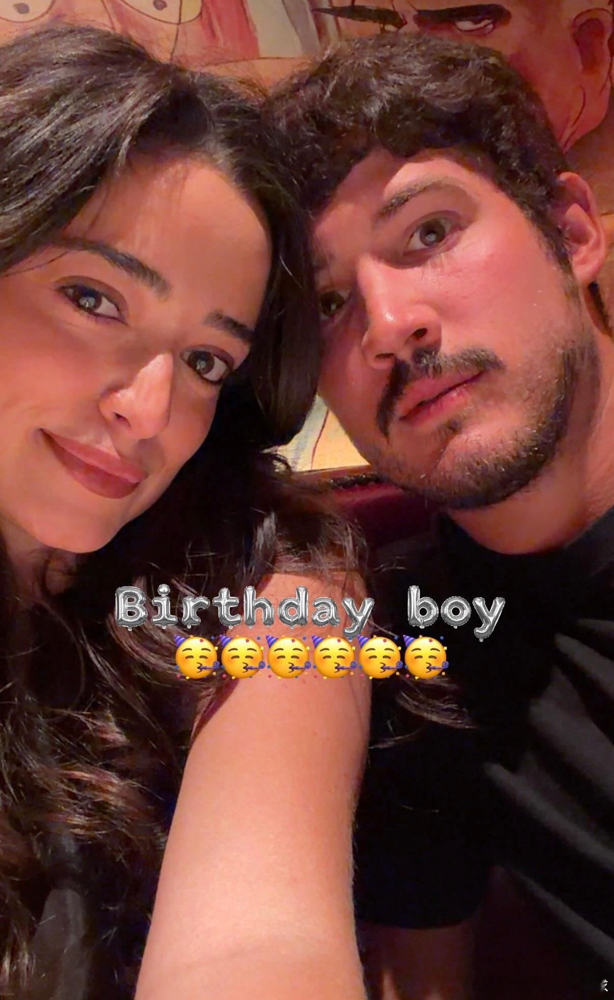 小谢女友晒照祝小谢生日快乐🎂🎉休斯顿火箭nba吐槽大会休斯顿火箭