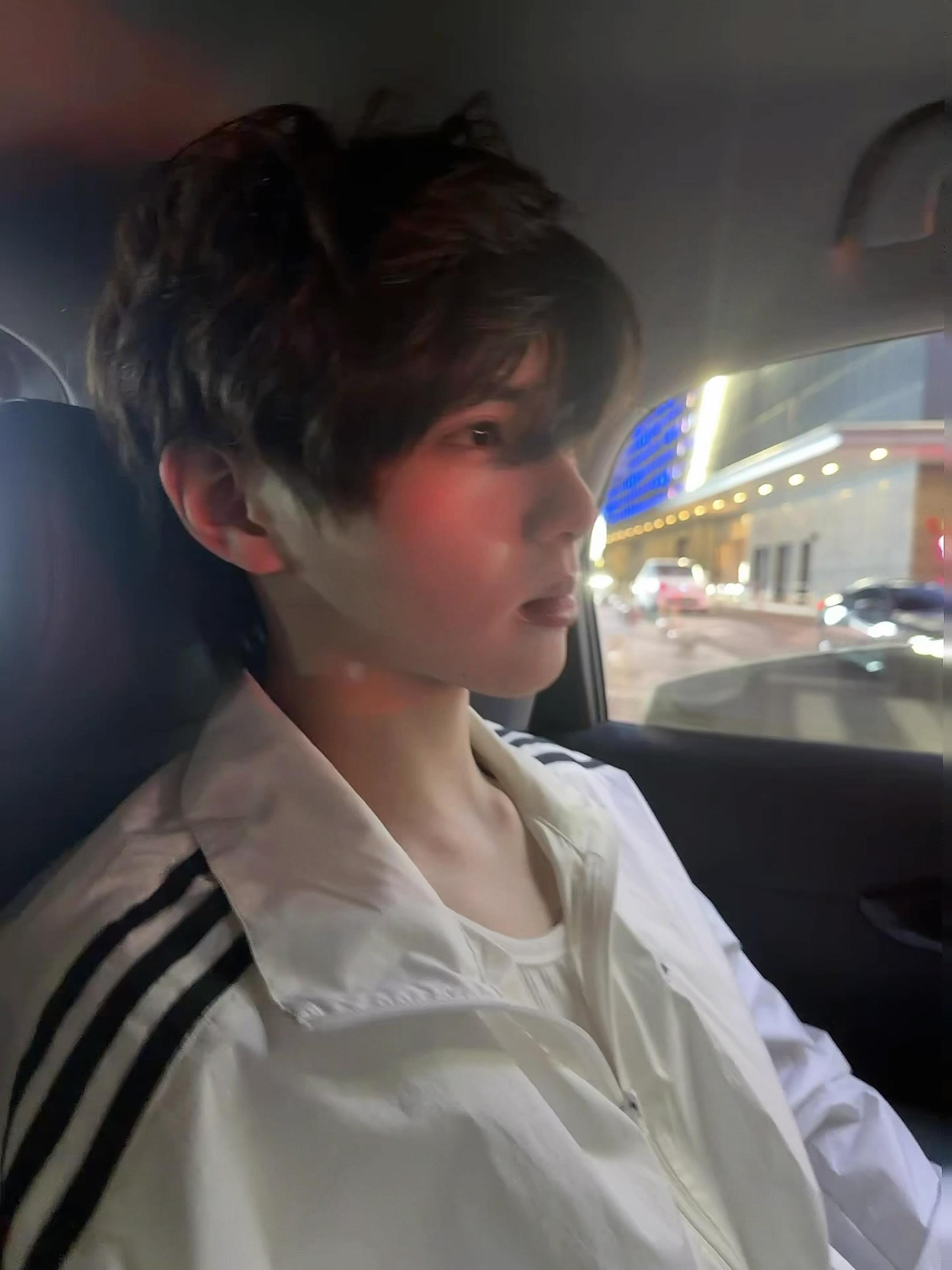也许我下次听到你名字时 会笑着说不认识