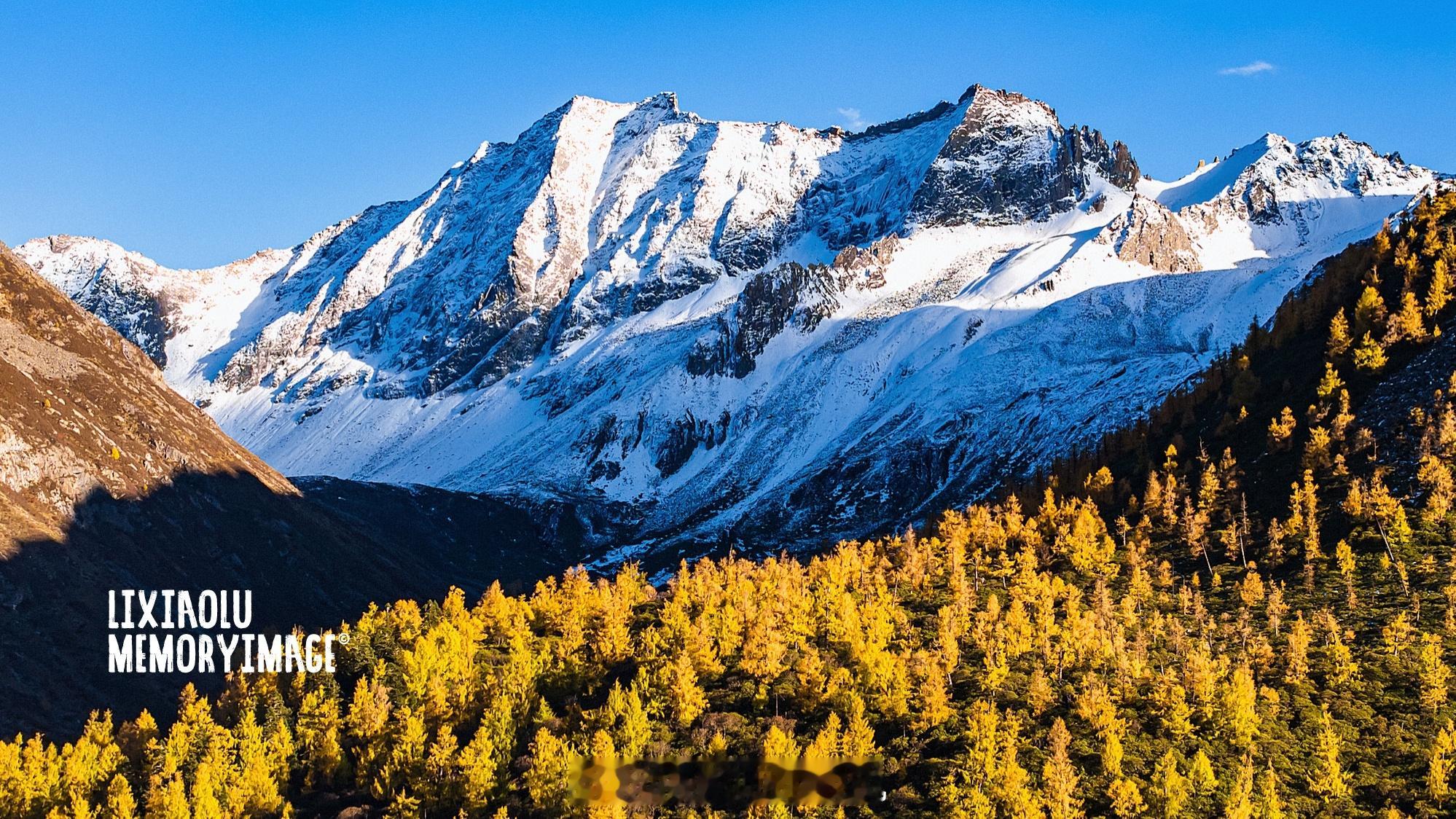 穿越海拔3900米的网红公路｜理小路蓝雪山＆​金冷杉, 秋色正是最好时……​ME