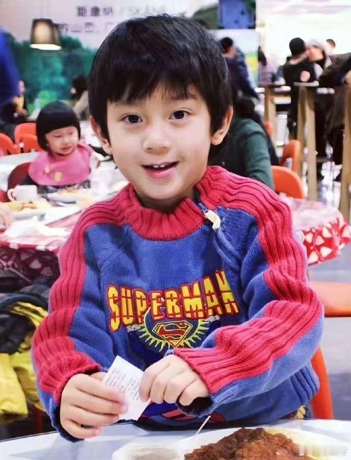 林沐然能当童模吗林沐然小时候好可爱林沐然小时候好可爱 哎呀完全可爱啊啊啊 