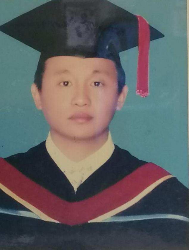缅甸克钦邦莫岗镇南玛迪分镇一名前牧师Pat Jasan（克钦邦民间禁毒组）成员，