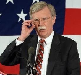 美国前国家安全顾问约翰·博尔特今天发文说：“如果特朗普想要捍卫他的红线并维护他的