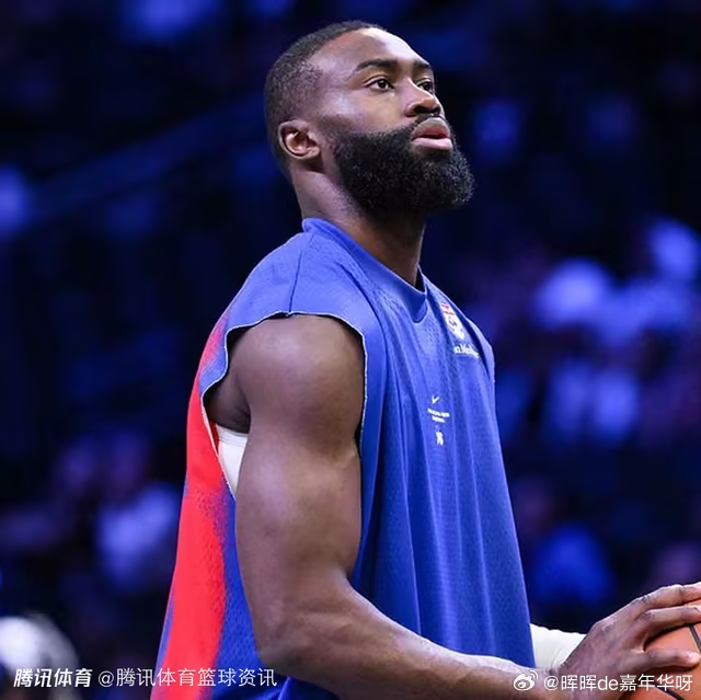 NBA 北京时间10月31日，NBA杯小组赛开打，76人对阵尼克斯。赛前，76人