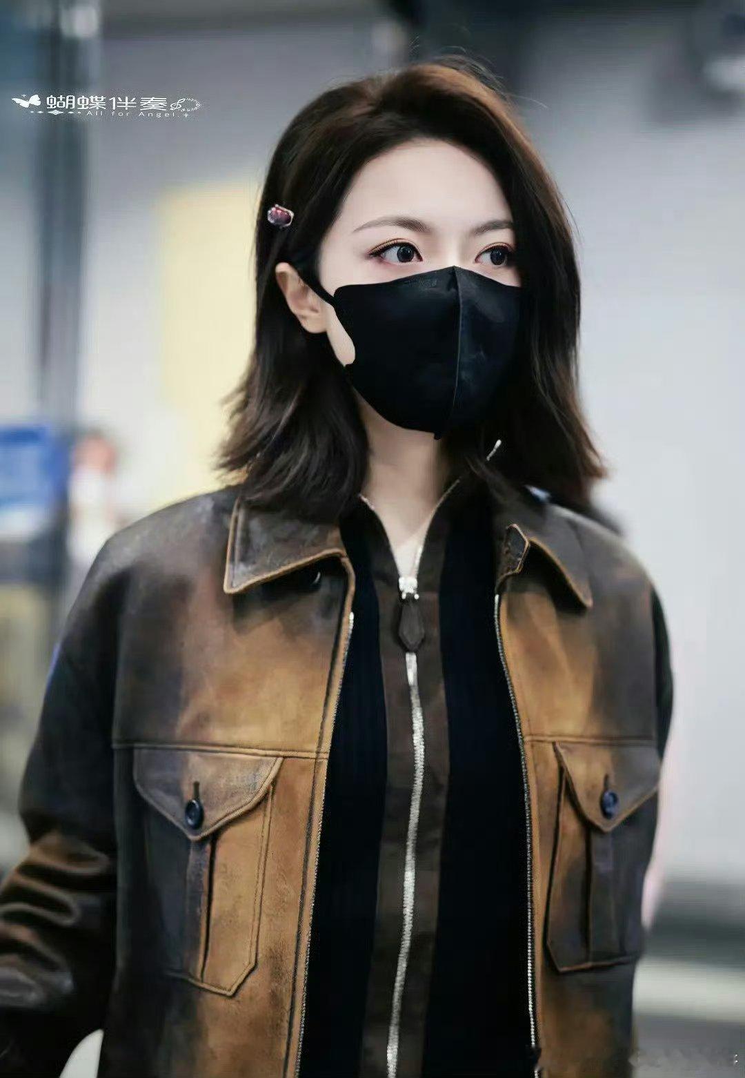 中韩女星出发miumiu巴黎时装周大秀刘浩存、赵今麦、张元英、Ella ​​​