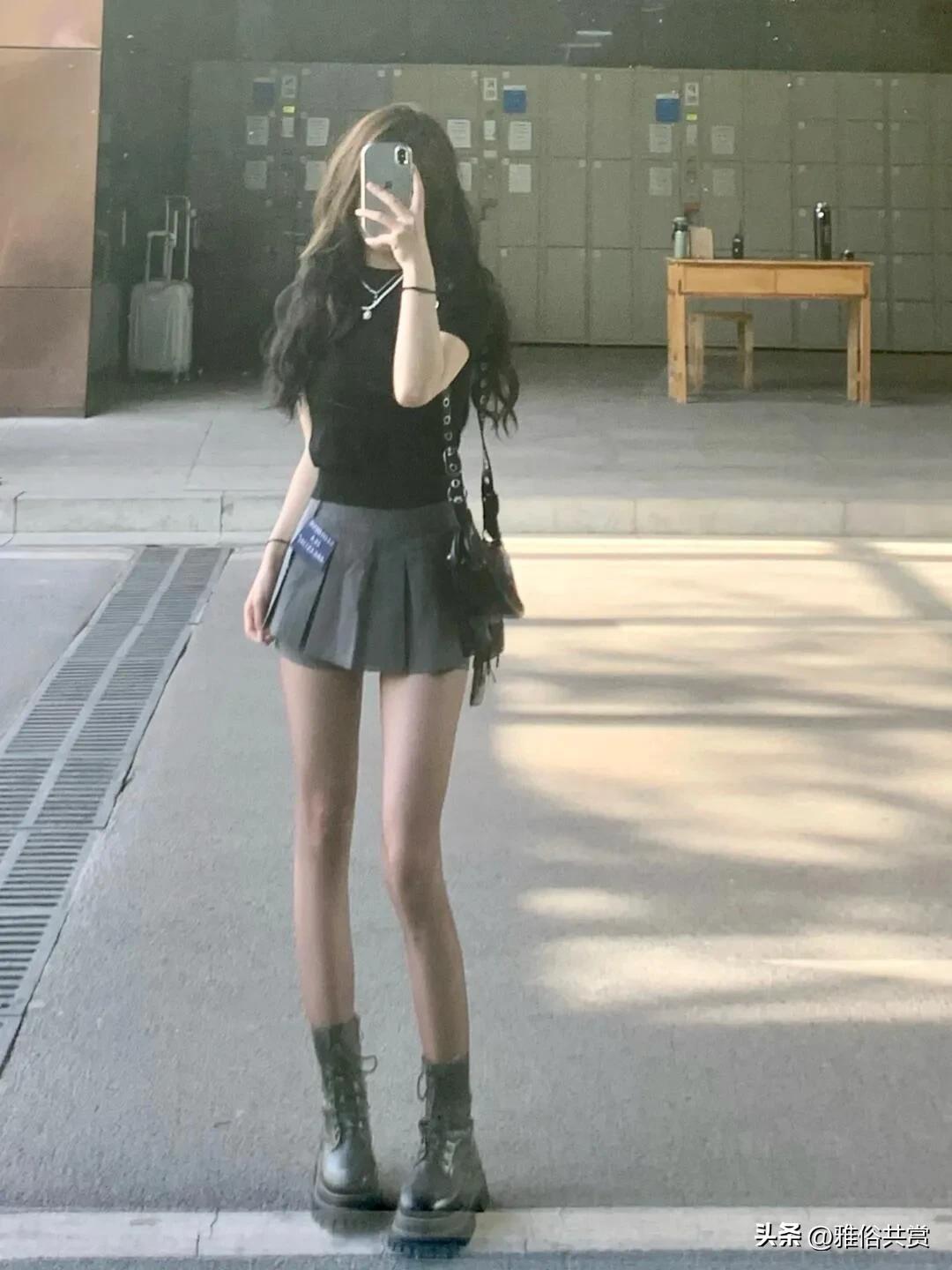 现在穿小裙子还是有点冷呀