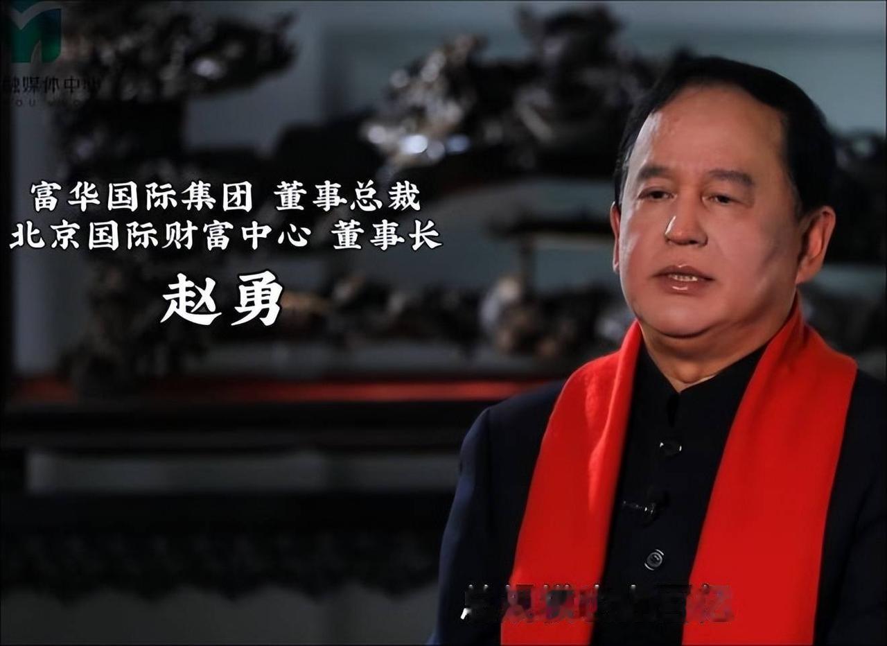 1984年，老山前线，17岁的战士赵勇，对18岁的女医务兵谢楠说到：“姐，你看能