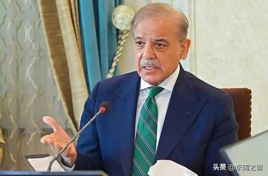 巴防长这波“哀悼”太鸡贼！往印度伤口撒盐，这也太会了吧！
 
印度“光辉”战机在