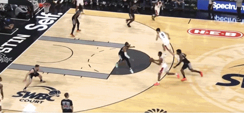 NBA今日最佳扣篮：中国男篮希望之星杨瀚森NBA职业生涯最佳隔人爆扣！