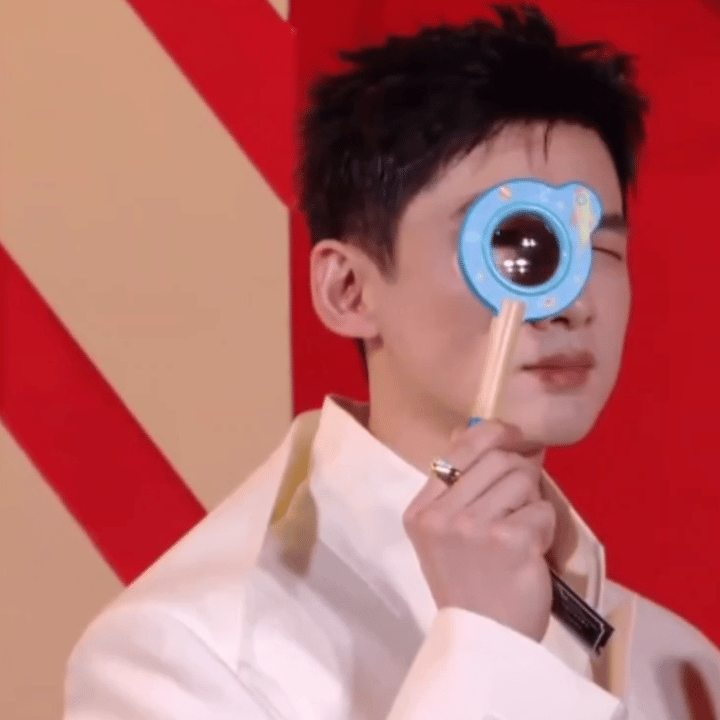 放大镜可太萌了😉 