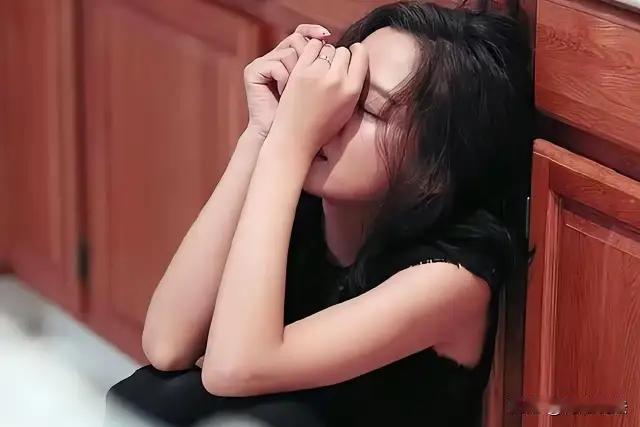 陕西西安，一场看似普通的相亲，却演变成了让人触目惊心的暴力案件。37岁的无业男子