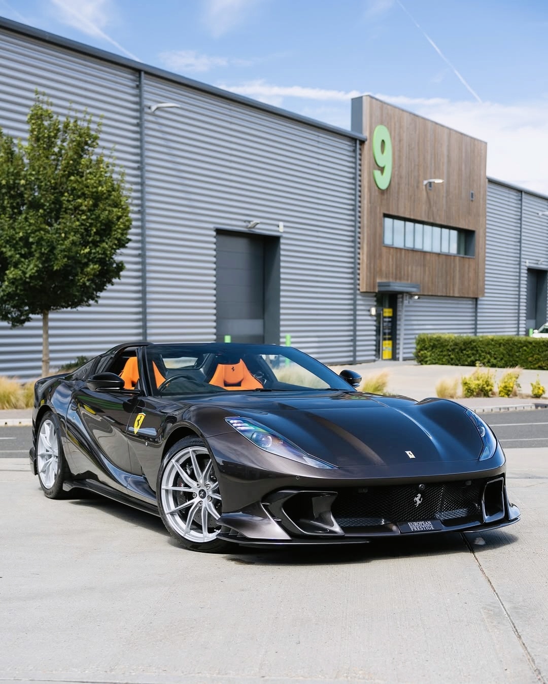 太棒了还得是法拉利呀Ferrari 812 Competizione Apert