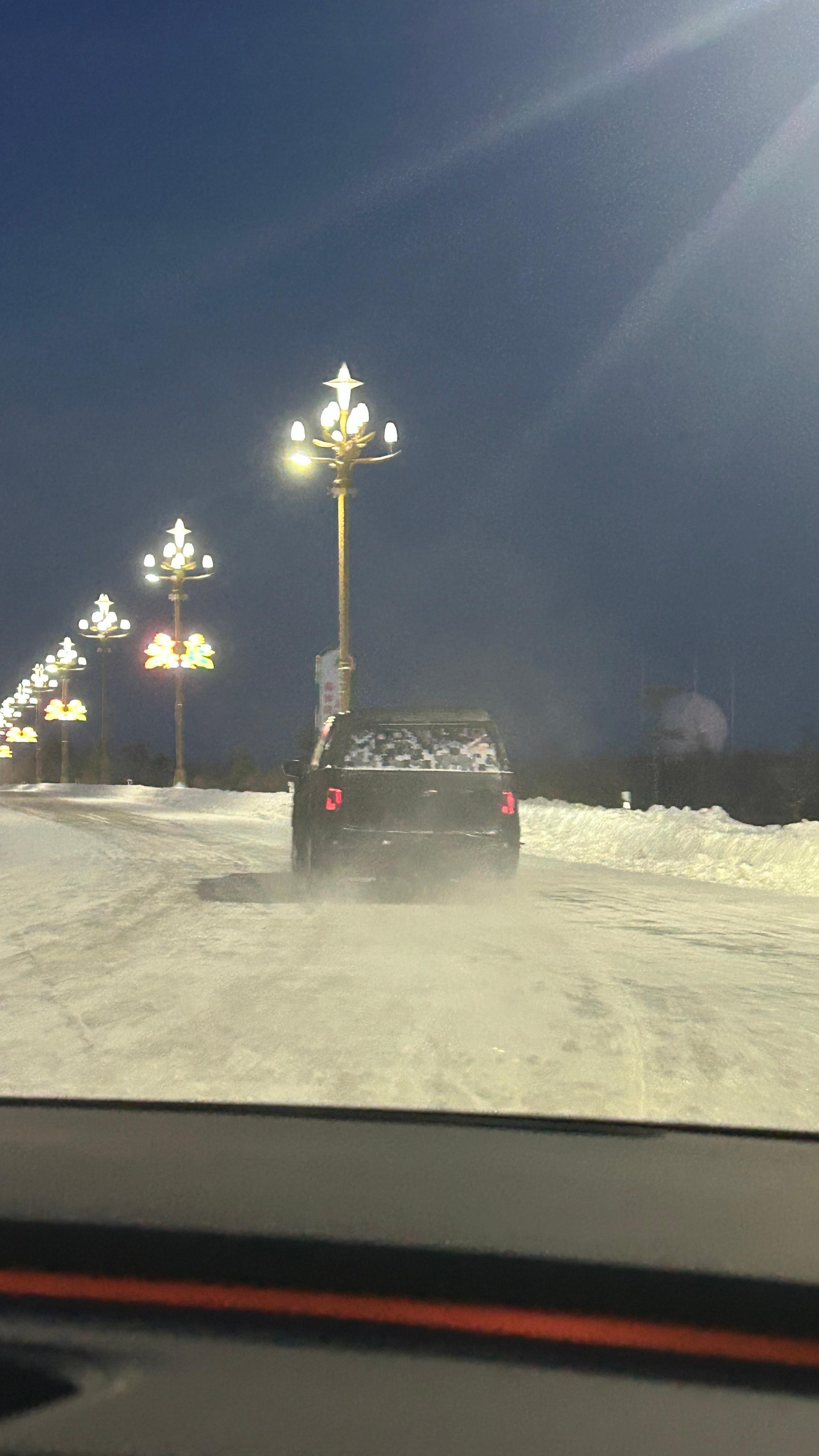 每天就跟那个间谍一样，看图猜车吧，MPV造型！ 漠河·漠河市