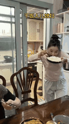 能吃是福，婆婆宠儿媳很给力。