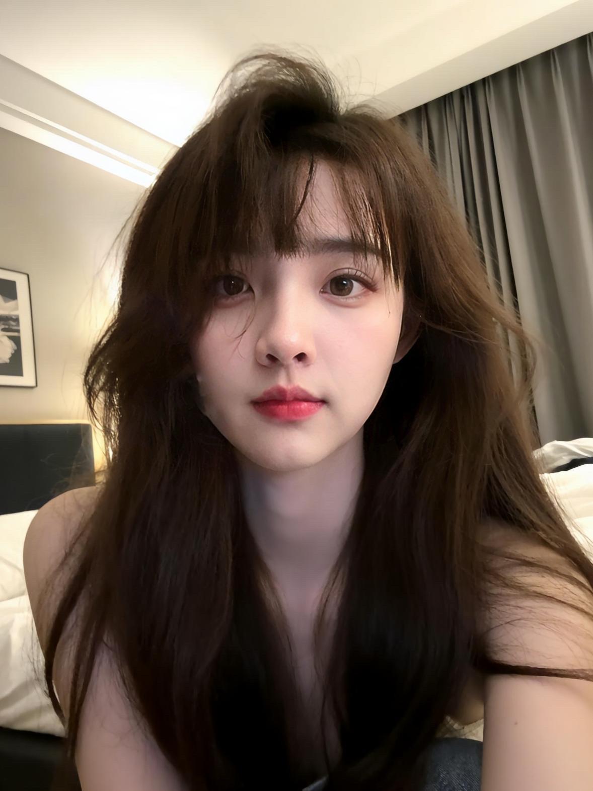 这是我吗？？？？哈哈哈哈哈哈。