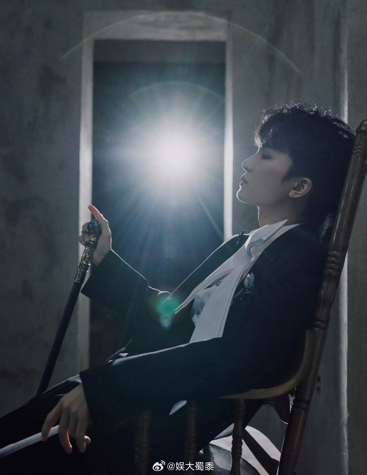 周深月鳞绮纪主题曲周深月鳞绮纪主题曲上线 《月鳞绮纪》主题曲《月之纪》已上线，一