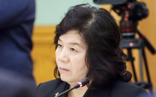 朝鲜做出一个不寻常举动。据朝鲜官方媒体近日披露，朝鲜外务相崔善姬已经启程前往俄罗