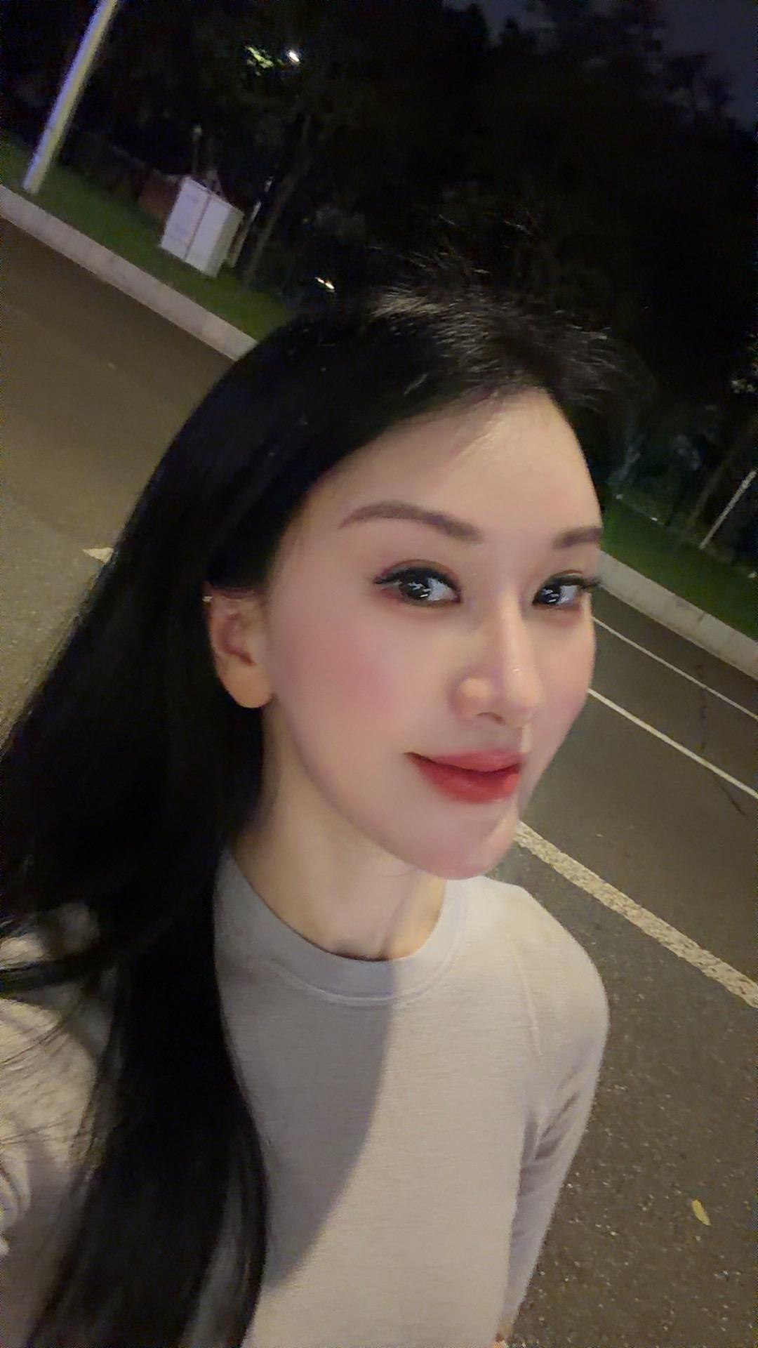 一勤无难事，一懒世事休。 这是生活最直白的答案，你眼里别人的毫不费力...