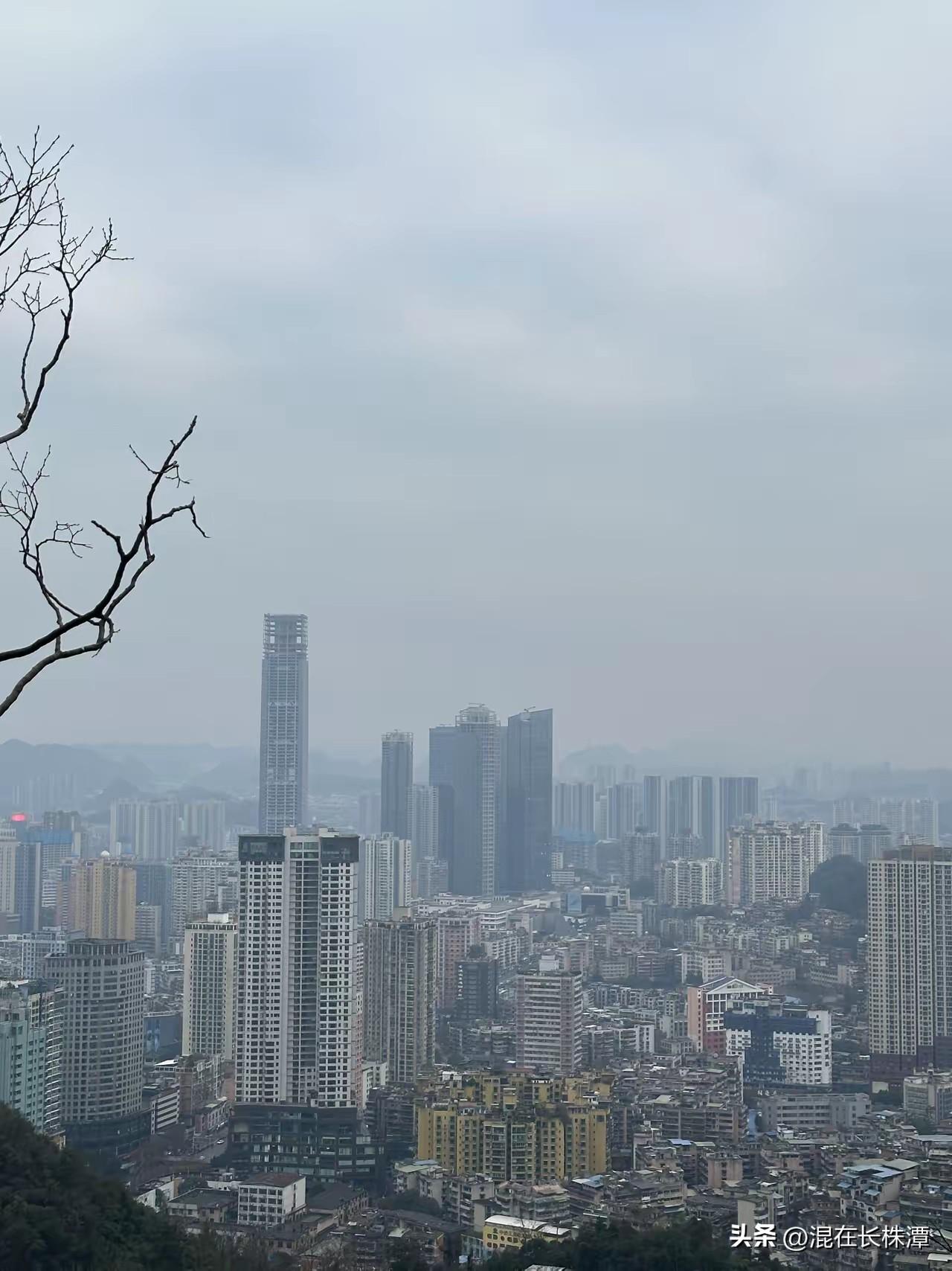 湖南师大树达学院是211高校吗？
2026年高考成绩出来了！湘潭的侄子考上了湖南